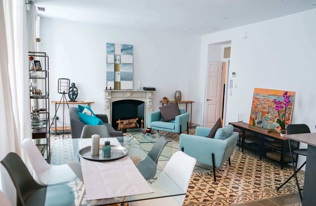 "Elegant 2-BR Apartment with Unmatched Central Location!"