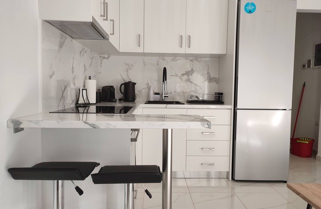 Elegant and Modern apartment near to Athenian Riviera
