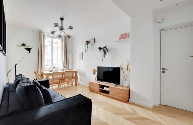 Elegant apartment -2BR/6P - Père Lachaise