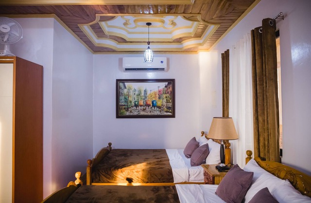 Elegant & Luxurious Room in Dipolog - Deluxe Suite w/Free Breakfast for two