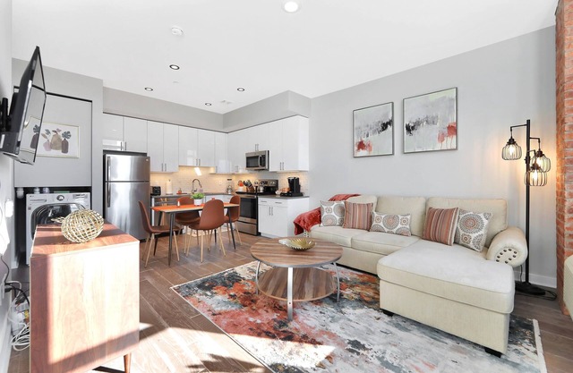 Elegant Main Street Living* Near NYC