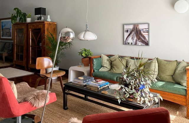 Elegant Townhouse, Hudson center, 2 ensuite baths