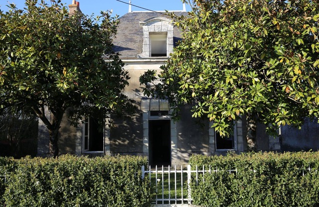 Elegant Traditional Merchant's House, With 4br Sleeps 10 Near The Loire Chateaux