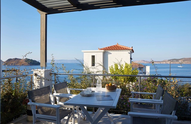 Eleia Villa with Private Pool & Sea View
