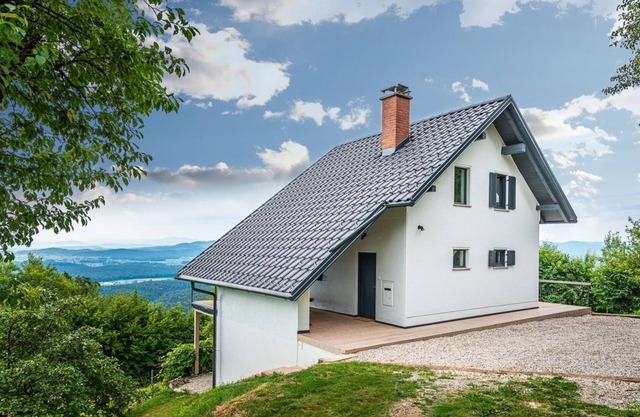 Elipa House, Apno - Krvavec Mountain
