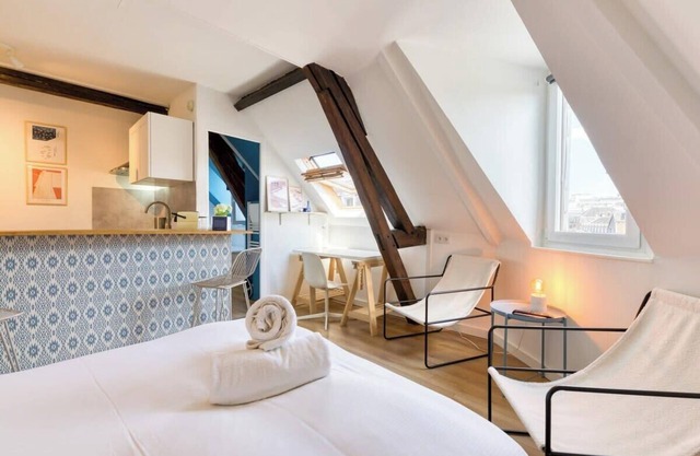 Elisabeth : Confortable studio avec lit double en centre ville
