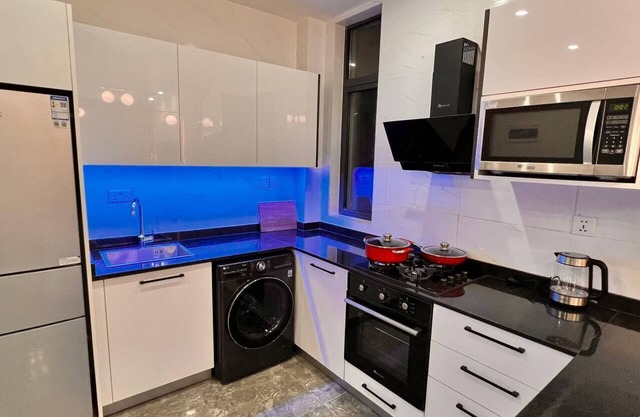 Elizabeth Golf Apartment. Unit # 1105