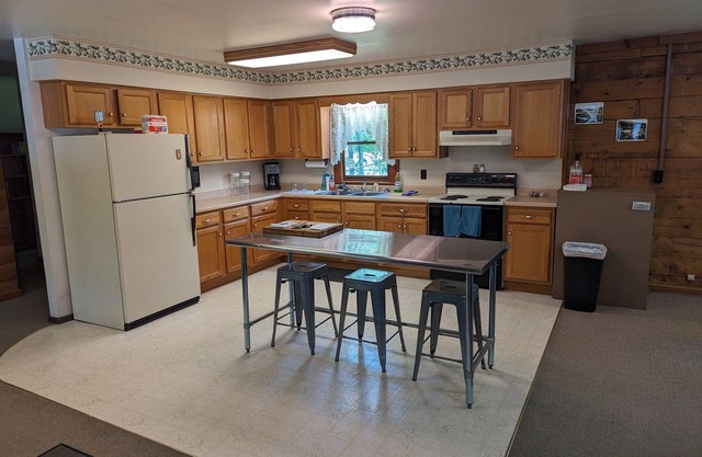 Elk Creek Retreat