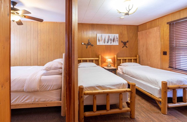 Elk Lodge at the Totem Lodges