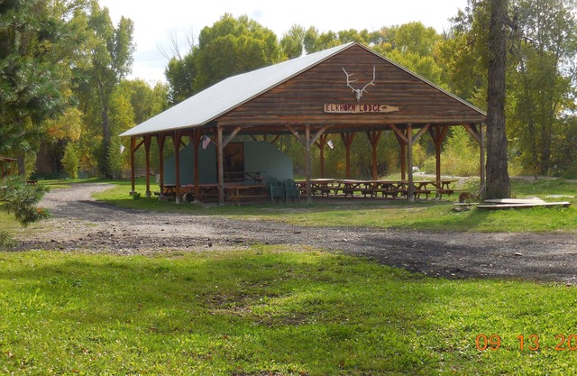 Elkhorn Lodge