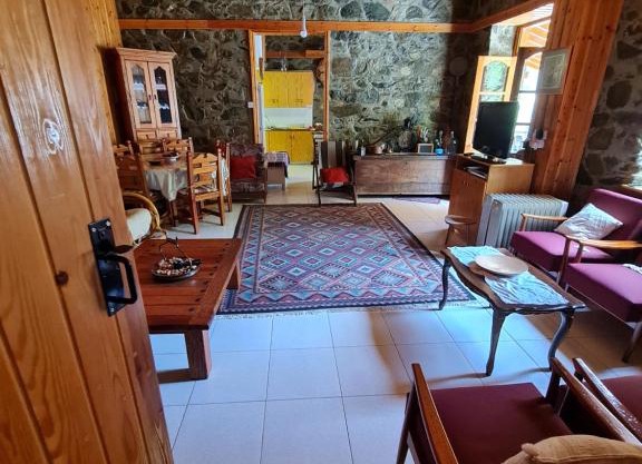 Elpiniki's Old House