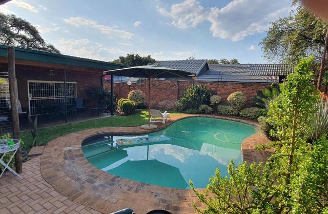 Emani Guest House