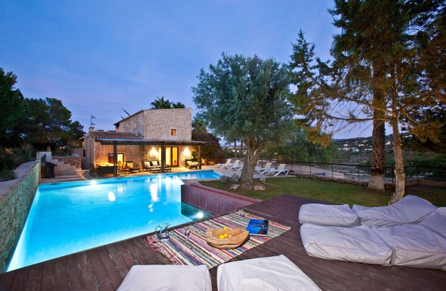 Embedded in Nature and with Pool - Villa Can Rafal