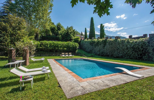 Enchanting 15th Century Villa In The Heart Of The Tuscany