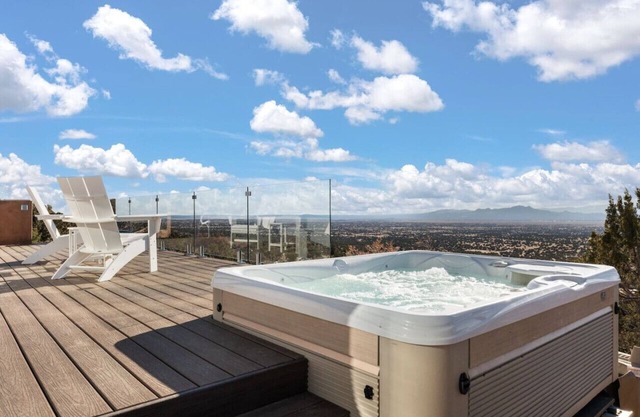 Endless View Hot-Tub Chalet