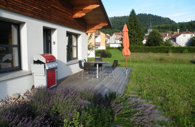 Enjoy 100 m2 of ZENITUDE! .