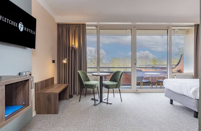 Enjoy Scenic Cycling Trails & Tennis, Plus Indoor Pool Access and Free Parking