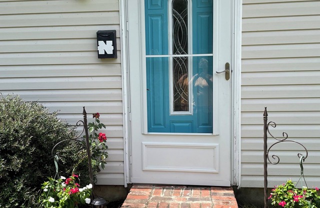 Enjoy your stay at Captain Ron’s Quarters! A quiet getaway from the norm.