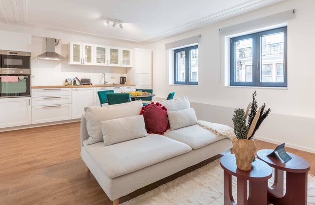 Enseignement I - Two Bedroom Apartment, Sleeps 4