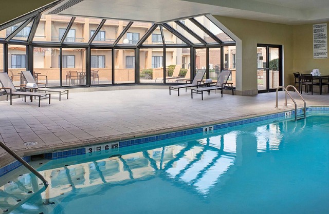 Ensuring a Very Comfortable & Memorable Stay! Near Bumblebee Ruins