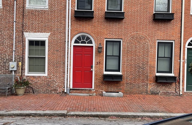 Entire condo center of downtown Newburyport