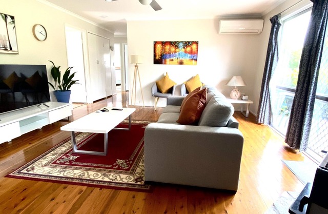 Entire holiday house 4 bedrooms