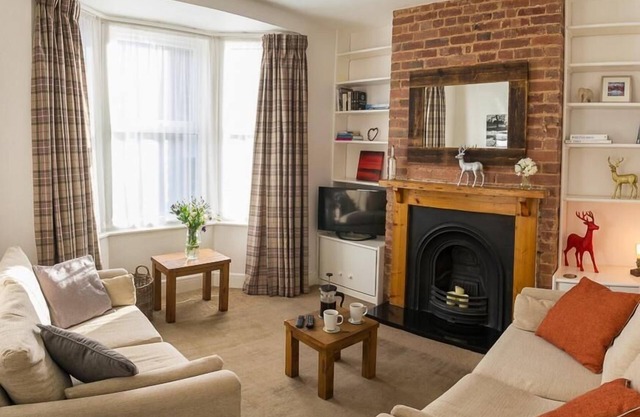 Entire House - Jutes House, Exeter - Sleeps 6