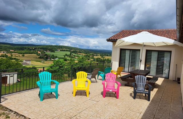 Entire villa 230 m2 with magnificent view