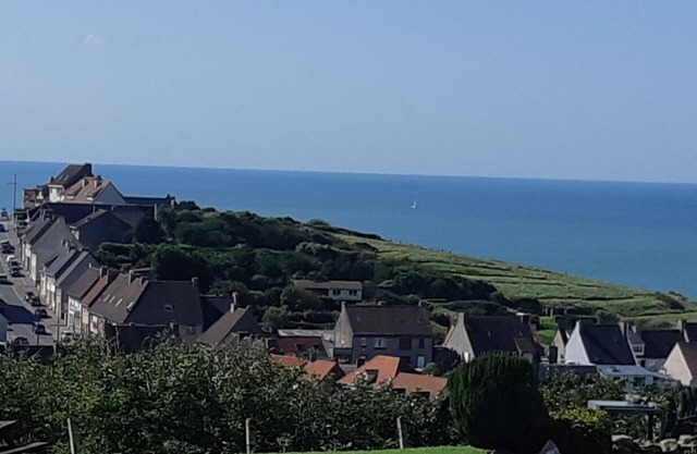 Entre ciel et mer New house with sea view close to the beach