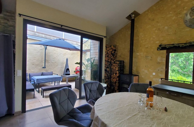 Entre Mer et Montagne - Maison en Pierre 6 Pers 3 ch