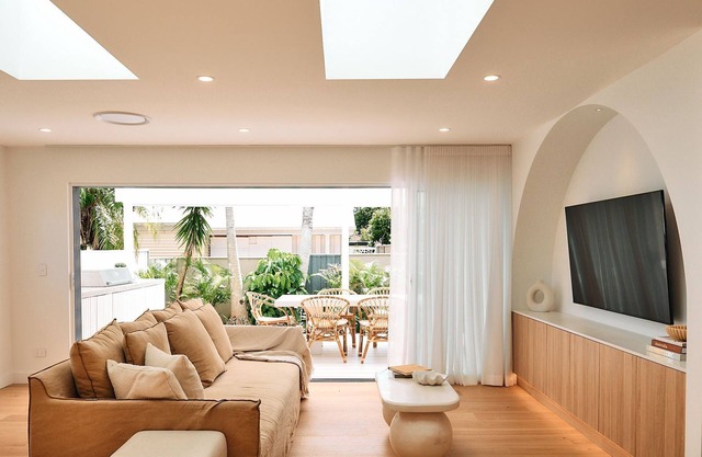 Entre Palmas House Mediterranean inspired retreat