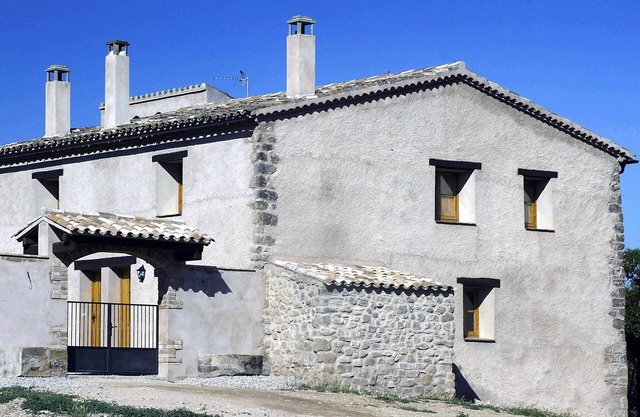 Cottage in Maians with Pool and Garden