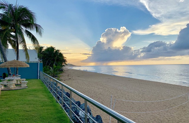 Escape to Beach Paradise & Light House -The Best for Families & Great for Events