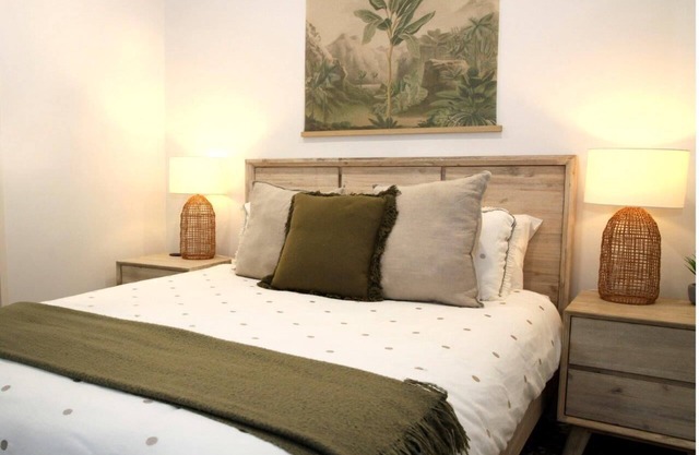 Escape to Moffats on Roderick
