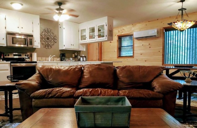 Escape to The Trees Cabin