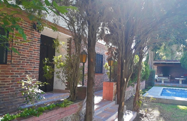 Espaciosa casa con alberca y asador en el Club de Golf Tequisquiapan