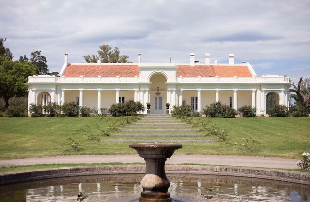 Estancia La Paz Hotel