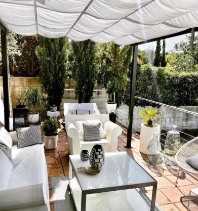 Estilosa casa golf