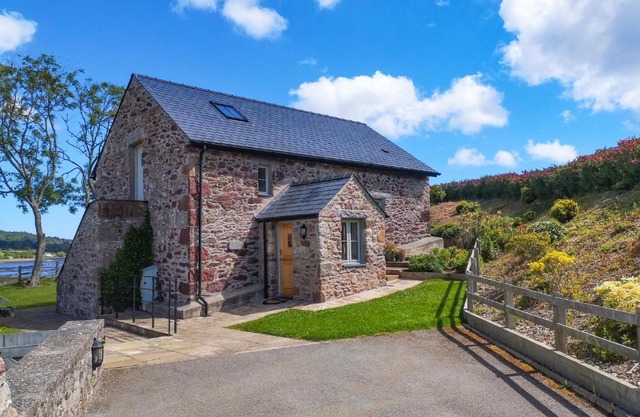 Estuary Cottage