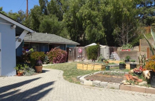 Eva's Place