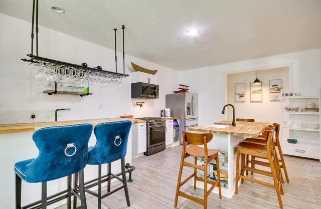 Evans Vacation Rental about 13 Mi to Clarks Hill Lake