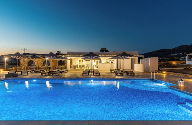 Evripus Suites Hotel