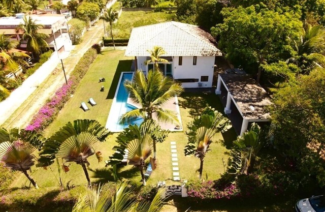 Excellent Beach House in Paiva. Collect Moments