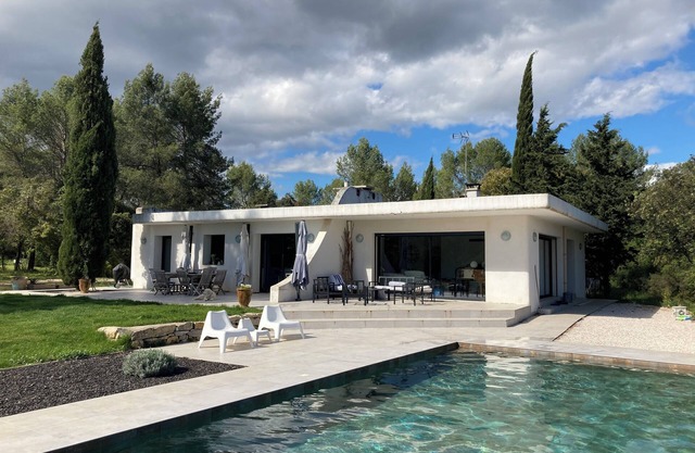 Exceptional setting in the South - Pic Saint Loup - Montpellier area