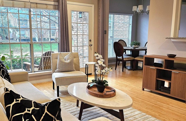Exceptional Townhome With A View