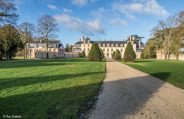 Exceptionnel Château près de Paris