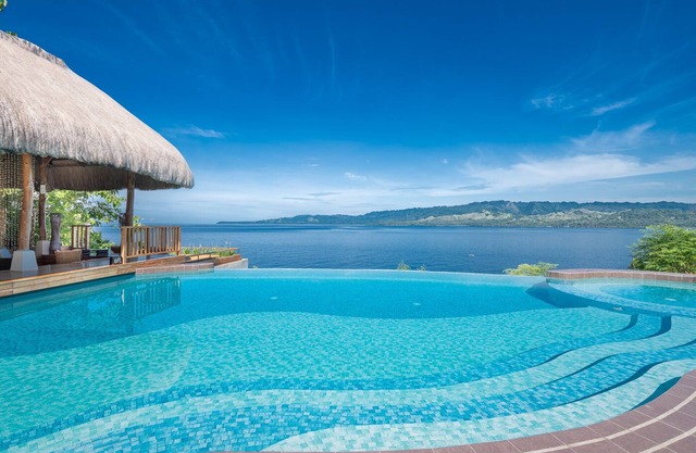Exclusive Clifftop Luxury Private Villa Bohol Island, Philippines.Fully staffedn