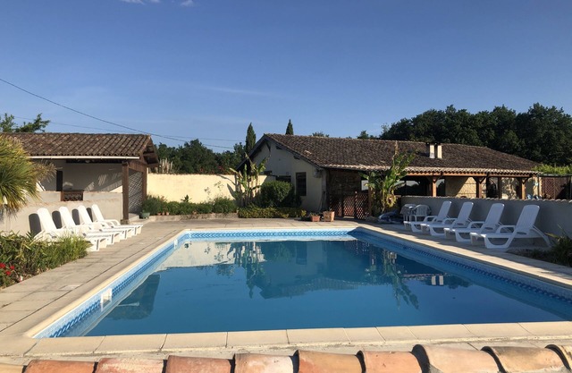 Exclusive Use Private Rural 4 bed Detached Farmhouse, 6 Hectares, Stunning Views