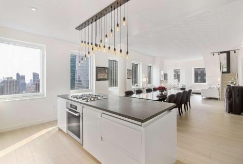 Exclusive Luxury Manhattan Penthouse Apartment, Sleeps 10, Midtown