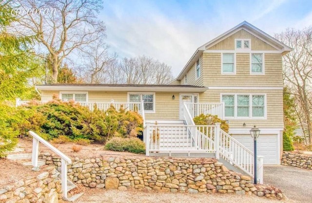 Exclusive Nassau Point House with Pool and Deeded Beach!